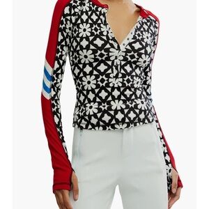 FP movement by free people - kick off print Henley - NWT size XS